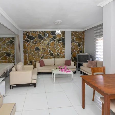 아파트 Lovely House With Astonishing View In Gumusluk, Bodrum